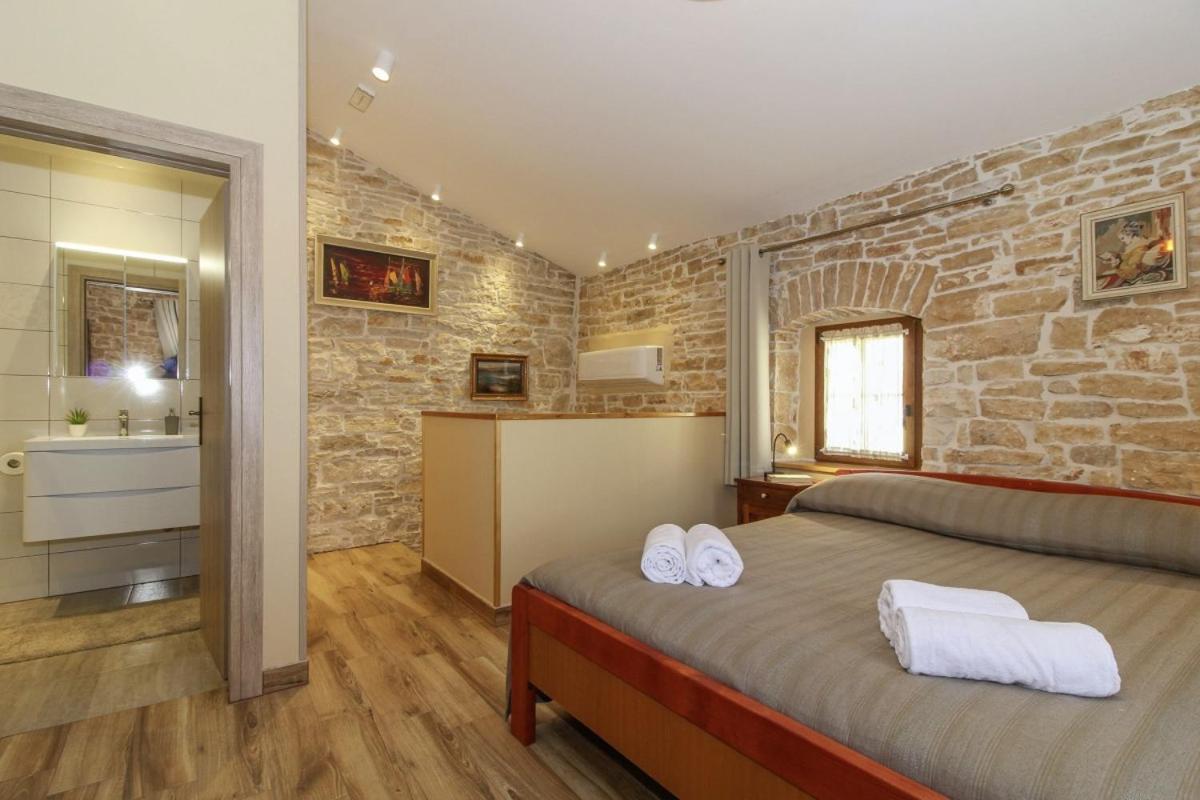 Villa Olea In Barat - Haus Fuer 6-8 Personen Kanfanar Kültér fotó